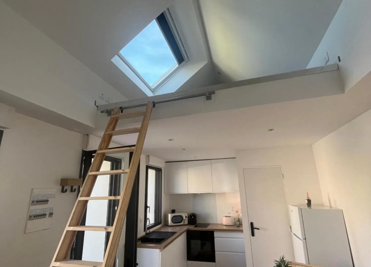 Maison Neuve Avec Mezzanine Plérin フランス